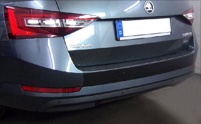 Anhängerkupplung für Skoda-Superb III Kombi, Baureihe 2015-2018 V-abnehmbar